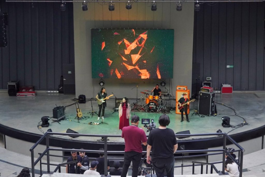 Instagram post from jphormiga. This post is in position 1.