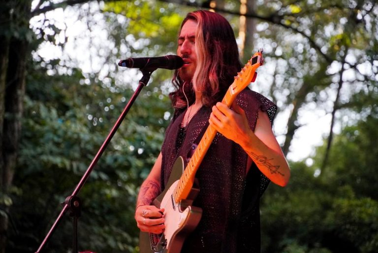 Instagram post from jphormiga. This post is in position 7.