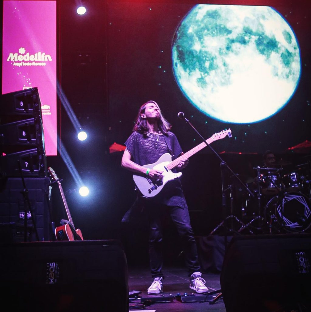 Instagram post from jphormiga. This post is in position 11.