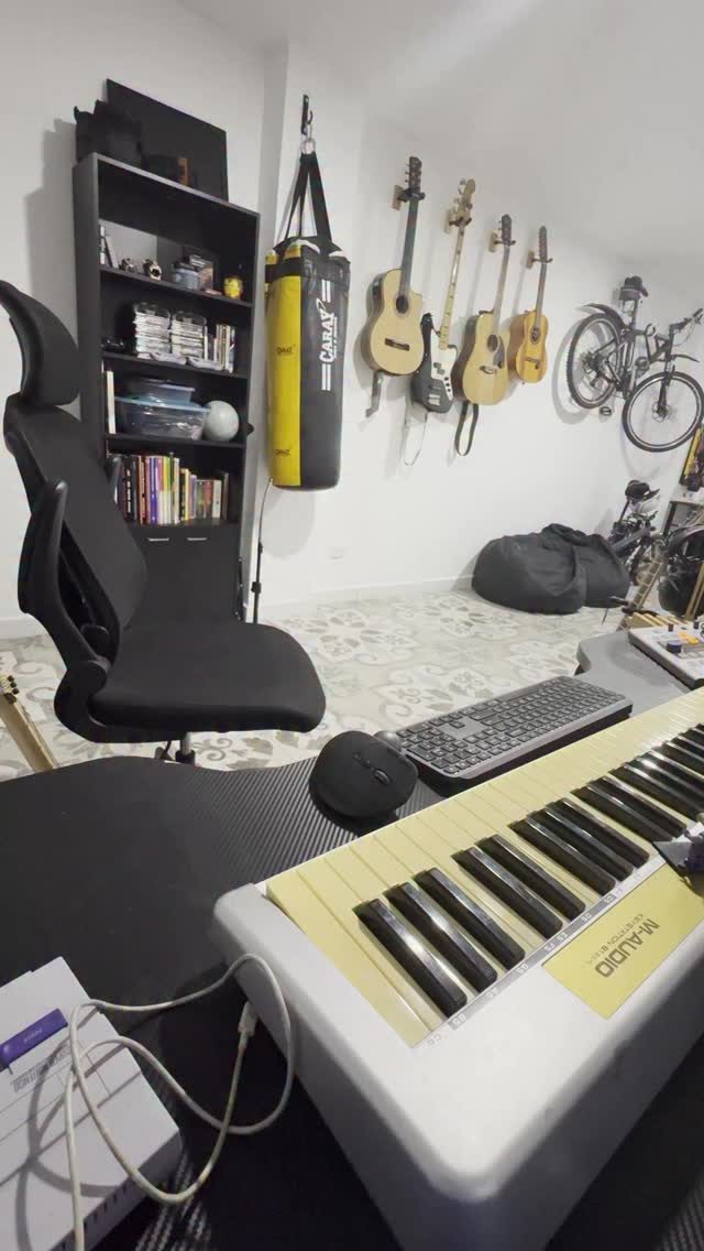 Instagram post from jphormiga. This post is in position 1.